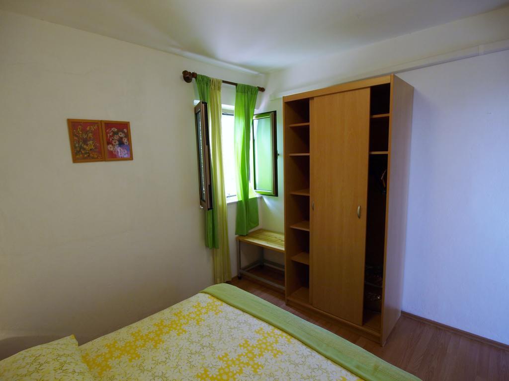 Apartments Biserka Rab Town Luaran gambar